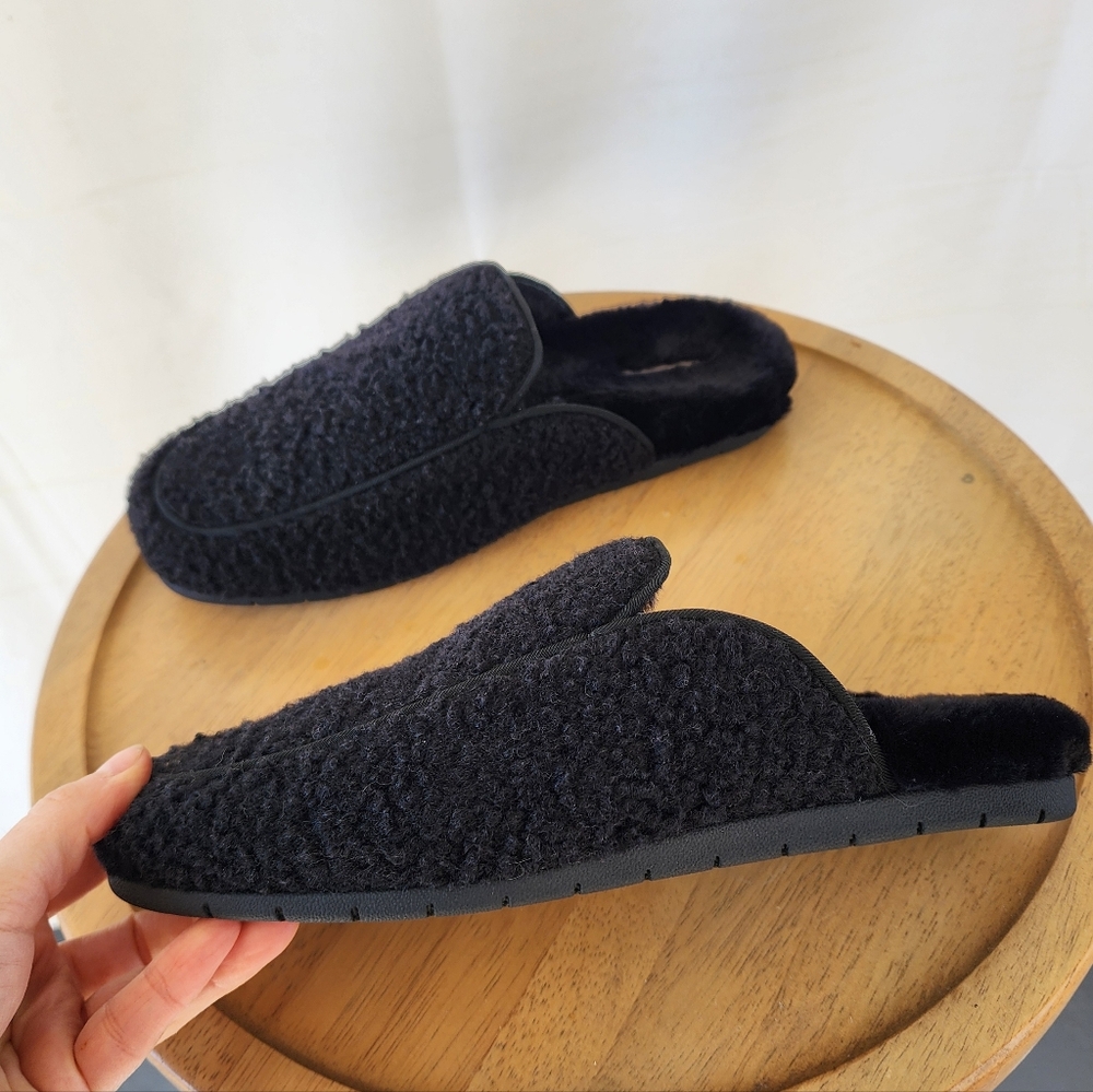 Vionic Black Cozy Sherpa Mule Slippers - Picture 2 of 9